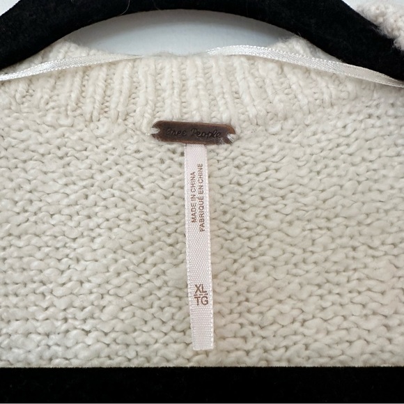 Free People Brookside Tunic Sweater Ivory V Neck - Picture 8 of 10